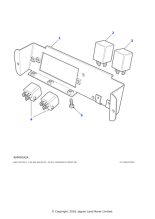 AMR3773 - Land Rover Relay