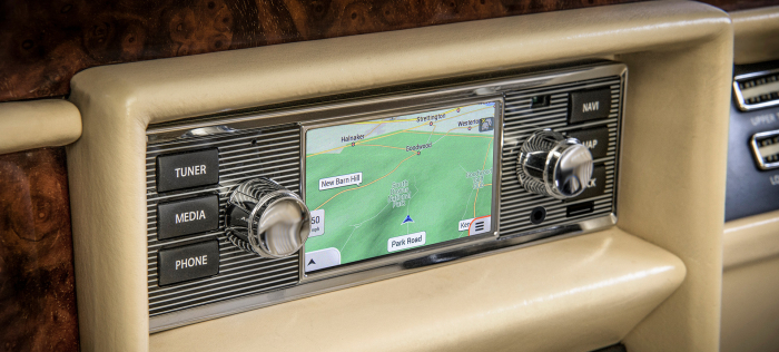 BD11019 - Universal Classic Infotainment System & Radio