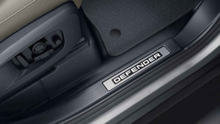 Lunar, Illuminated Sill Treadplate - 110, Left Side