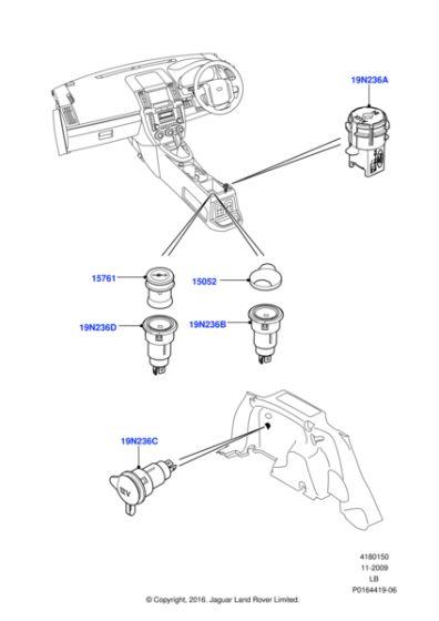 LR003821 - Land Rover Socket