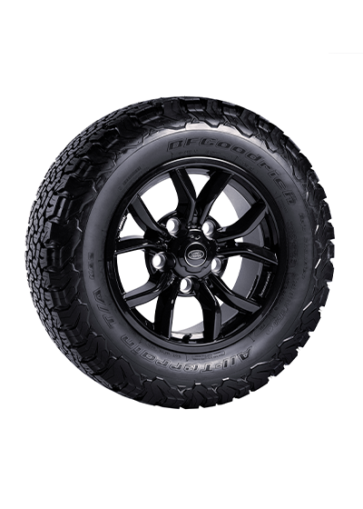 631000011 - BOWLER 18" Defender Road Alloy Wheel - Black